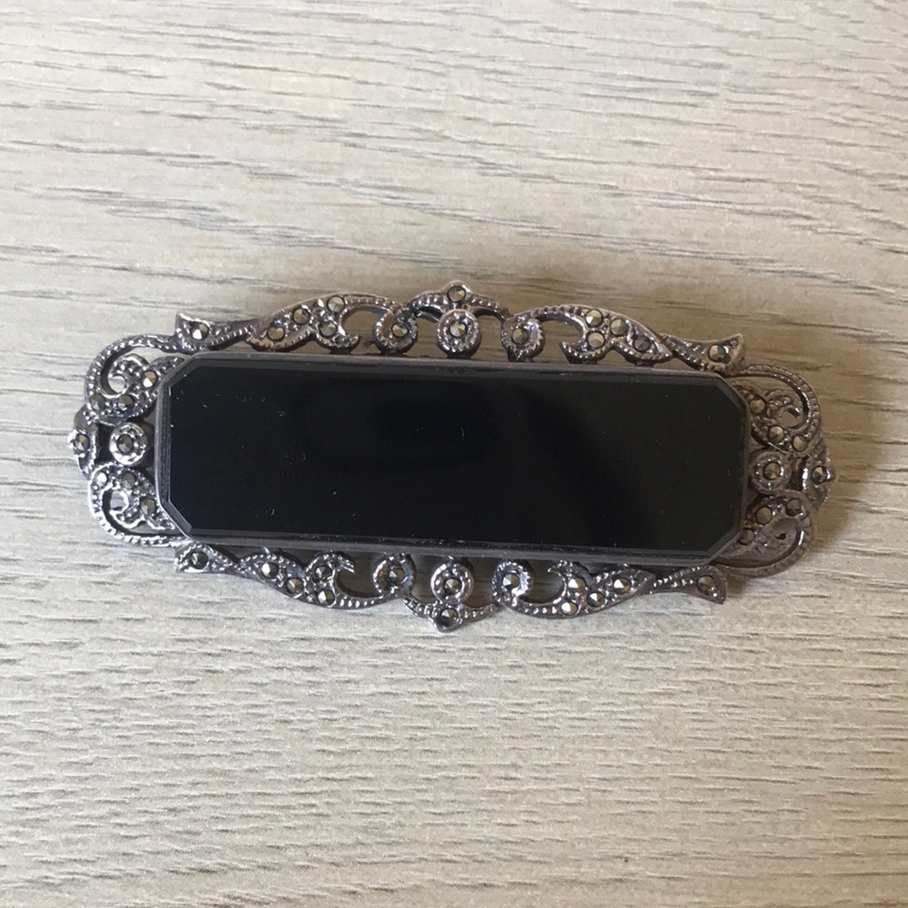 Vintage Style 925 Marcasite and Black Gem Brooch